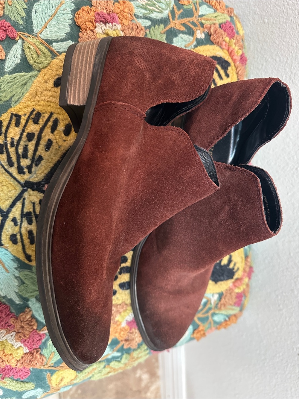 Women’s Suede Chelsea Boots - Rust Brown from buckle